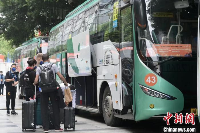 目前，罗克是巴西国内转会市场价值排名第二的球员（4000万欧），仅次于首位的恩德里克（明年7月正式加盟皇马）。